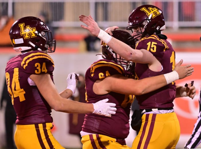 Loyola Academy Lincoln Way East Illinois 8A football November 25 2023 Tim Vizer 24618